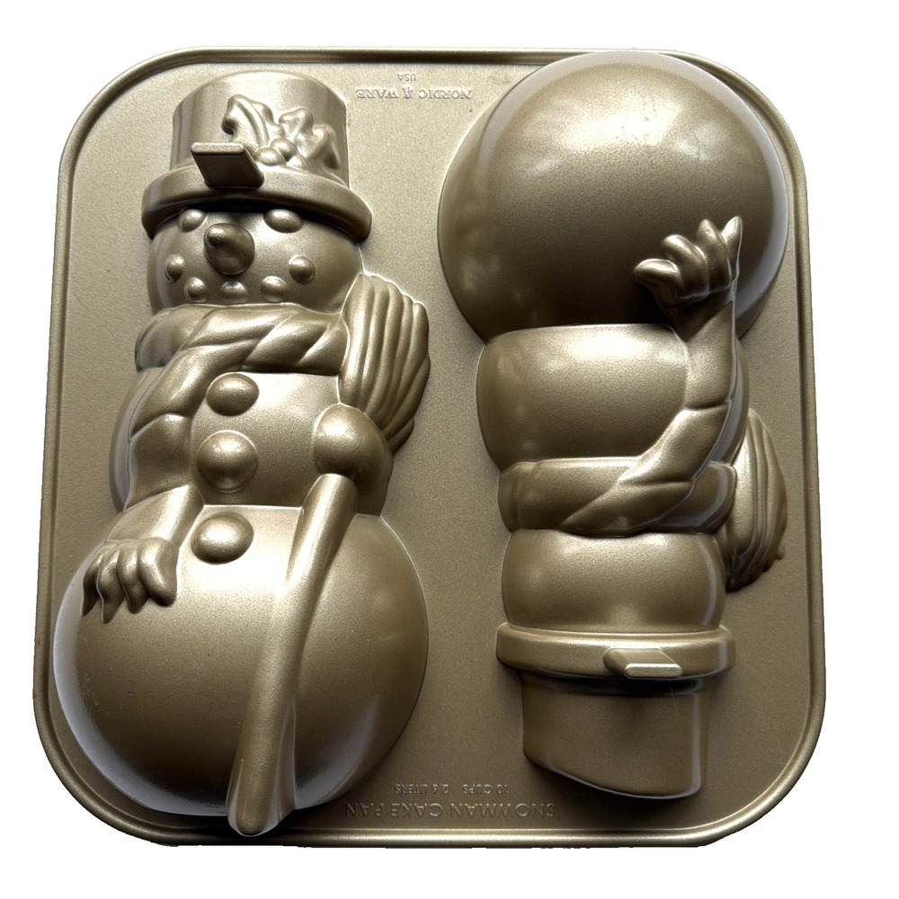 Nordic Ware‎ 3D Snowman - Holiday Baking Cake Pan -10 Cup Tall
